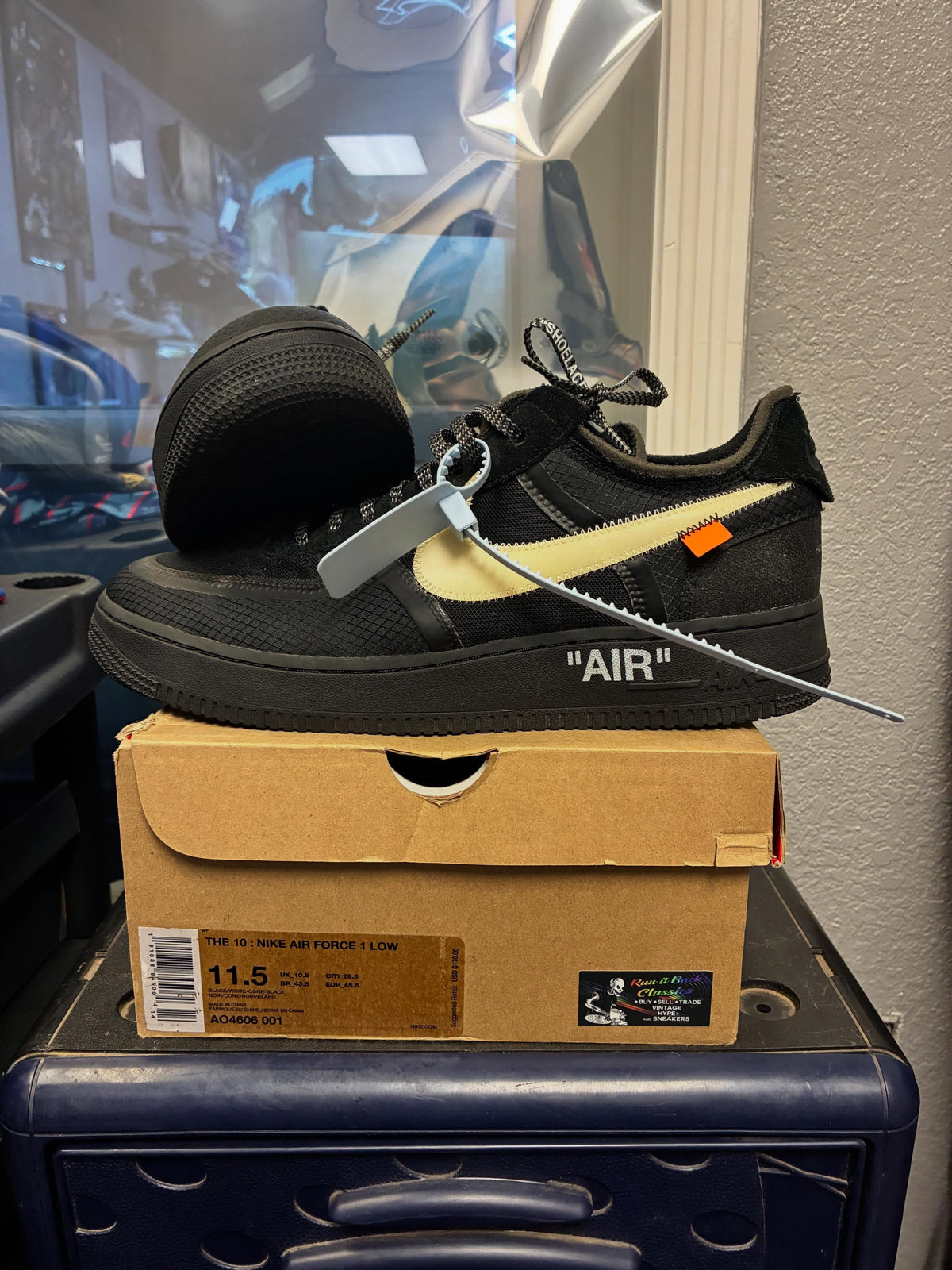 Nike Air Force 1 Low Off-White Black/Cone