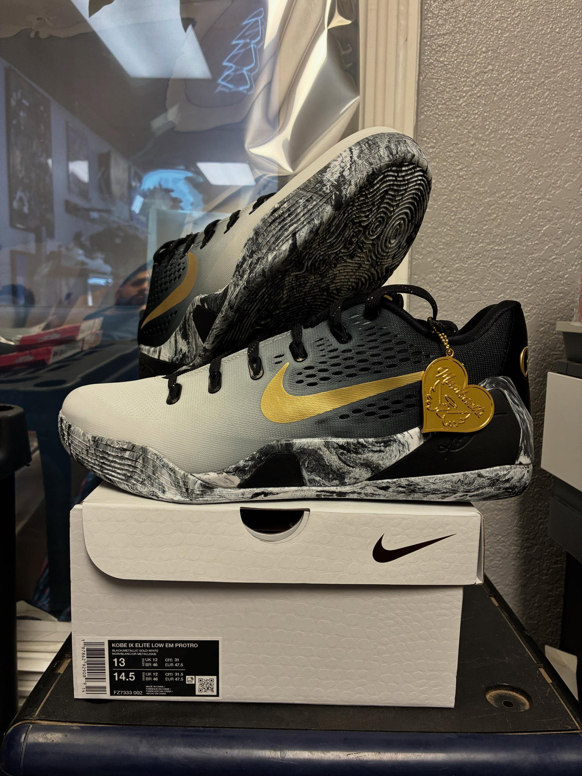 Nike Kobe 9 Elite Low Em Protro Mambacita