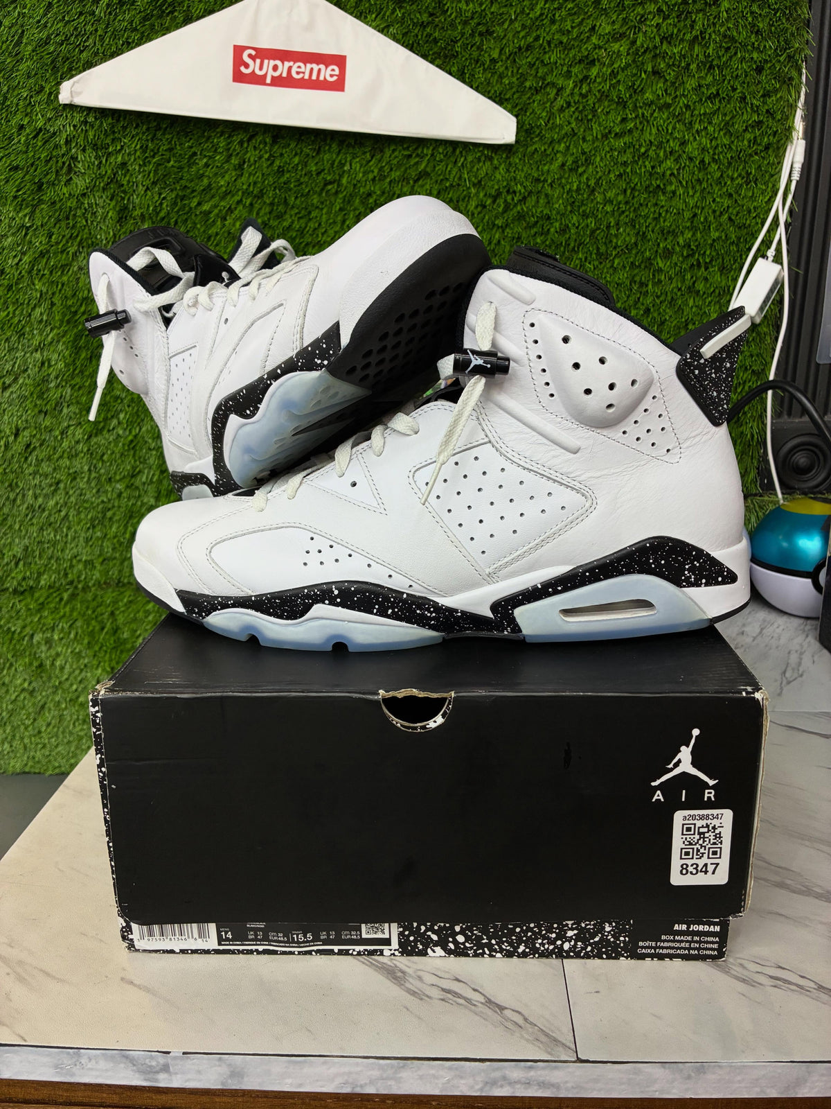 Jordan 6 Oreo